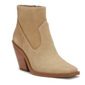 Vince Camuto‎ Amtinda Suede Pull On Ankle Western Boots Tan Womens US 8.5 NWOT